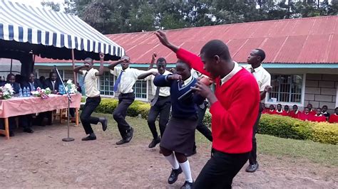 Kiahagu Sec School Students In Othaya Entertain Guests Youtube