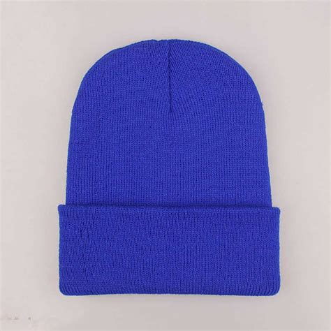 New Knitted Fluorescent Plain Black Beanie For Women Autumnwinter