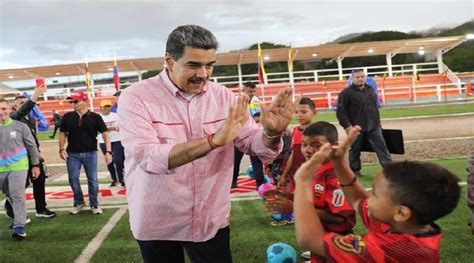 Presidente Maduro inaugura la cancha Siervo de Jesús Granado en