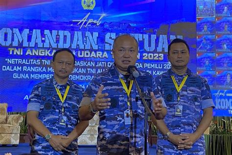 Foto Wakasau Sebut Proses Evakuasi Puing Puing Pesawat Super Tucano