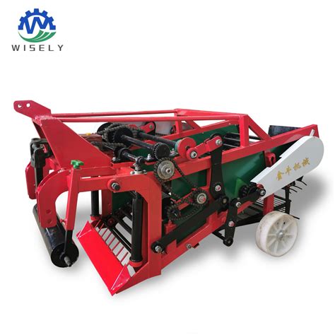 Peanut Harvester Combine Tractor Groundnut Digger Groundnut Harvester