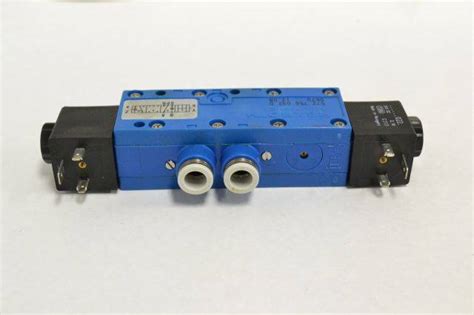 Rexroth 572 756 092 0 740 Pneumatic 24v Dc 1 4 In Npt Solenoid Valve B236153