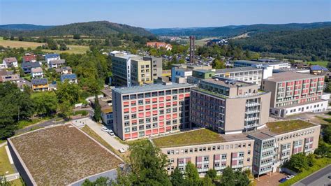 Kreistag Gibt Grünes Licht Millionenschwere Hilfe Für Klinikum