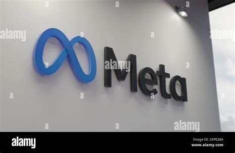 Meta platforms logo Stock Videos & Footage - HD and 4K Video Clips - Alamy