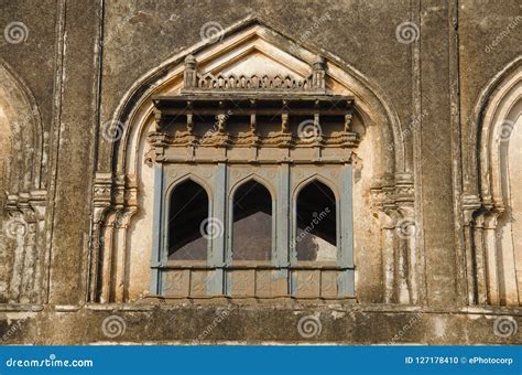 Beautiful Chajja Window Of The Entarnce To Tomb Of Ali Barid Shah