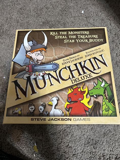 Steve Jackson Games Munchkin Deluxe Board Game Sjg