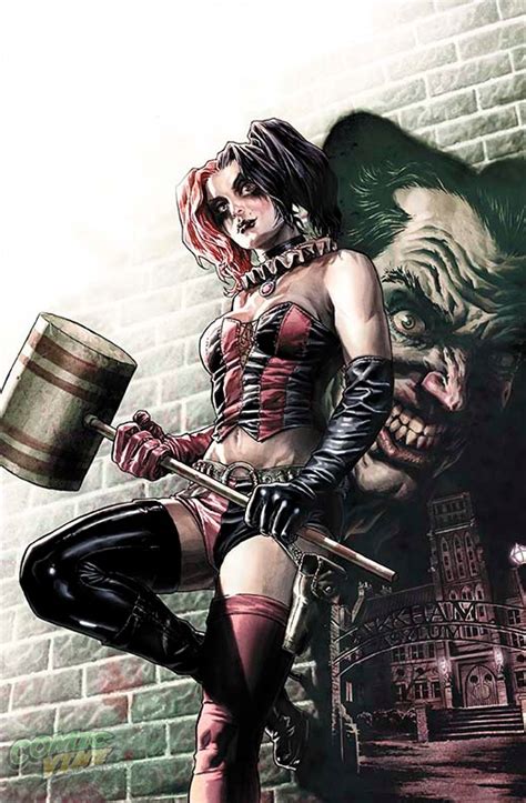 COMICS: Origins of Harley Quinn & More Revealed in SECRET ORIGINS #4