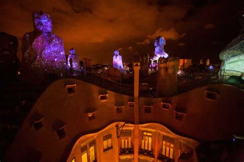 Barcelona: La Pedrera Night Experience | GetYourGuide