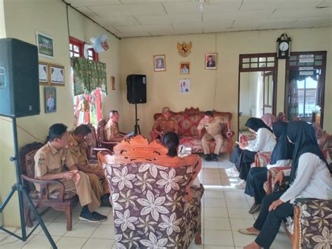 berkomitmen penuh  mewujudkan peningkatan kualitas