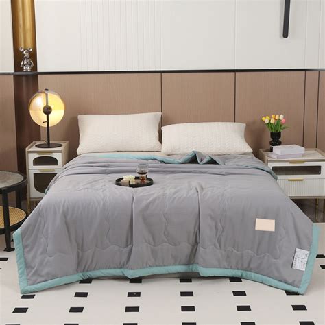 Mouliraty Summer Cooler Quilt For Hot Sleepers And Night Sweats Ice Blanket For Sleeping Cooler