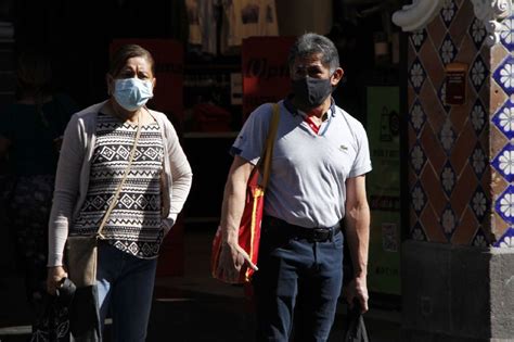 Poblanos Realizan Compras De Ultima Hora En Centro Hist Rico M Xico