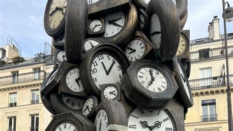 VEČERAS SPAVAMO SAT KRAĆE: Sat se pomera u napred - Kome će to najviše ...