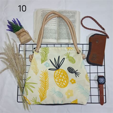 Tas Wanita Tali Sumbu Printing Totebag Pakai Resleting Furing Lazada