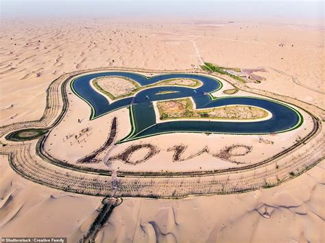 Dubais Incredible Heart Shaped Love Lake In The Middle Of The Desert