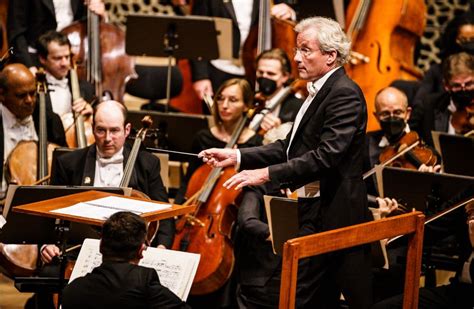 A Tale Of Two Loves From Welser M St And The Cleveland Orchestra In