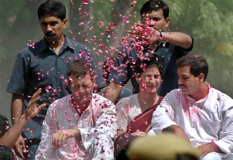 Intresting Things Ever: Indira Gandhi Funeral