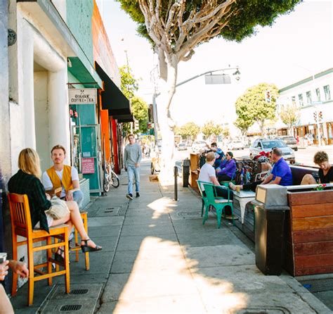 Santa Monica Shopping | Toy Store, Farmer's Market