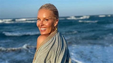 Simona Krainov Celebr Su Cumplea Os Luci Su Figura En Bikini Bajo El Sol Notiulti