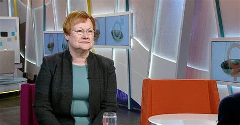 Президент Халонен: В домах престарелых принимаются идиотские решения | Yle