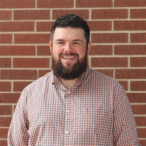 How to Be a Great Youth Pastor: A Complete Guide