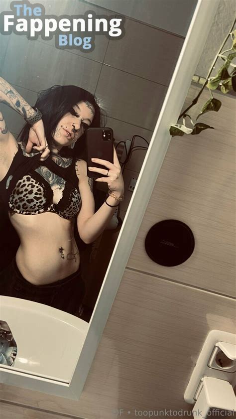 St Hell Nude Leaks Photo TheFappening