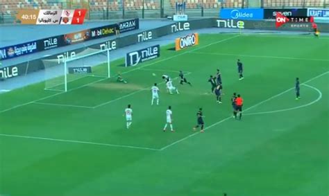 شاهد دونجا يضيف الهدف الثانى للزمالك فى مرمى سيراميكا