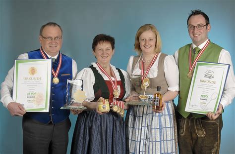 Goldene Honigwabe Und Goldenes Stamperl F R Erzeugnisse Der Familie