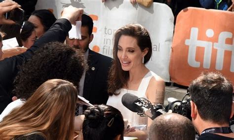 Angelina Jolie Ses Enfants Ont Bien Grandi Ils Laccompagnent Sur Un