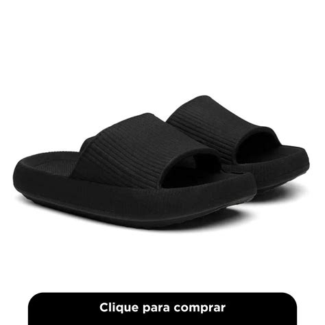 Look Com Chinelo Nuvem