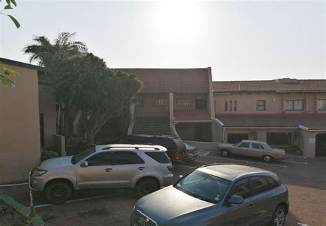 Glenmore Sands Beach Resort in Glenmore Beach, KwaZulu Natal