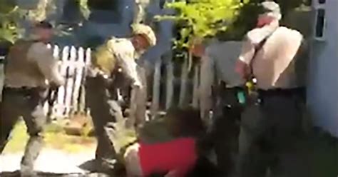 Watch Civilians Capture Hold Down Suspect Who Killed Santa Cruz Deputy