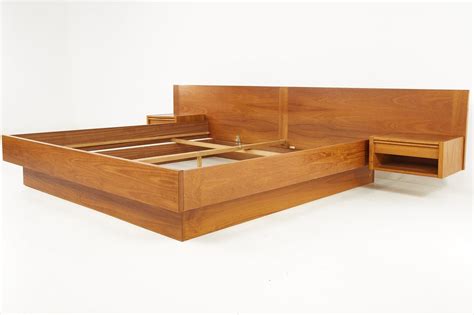 Jesper Mid Century Danish Teak King Platform Bed With Floating Modern