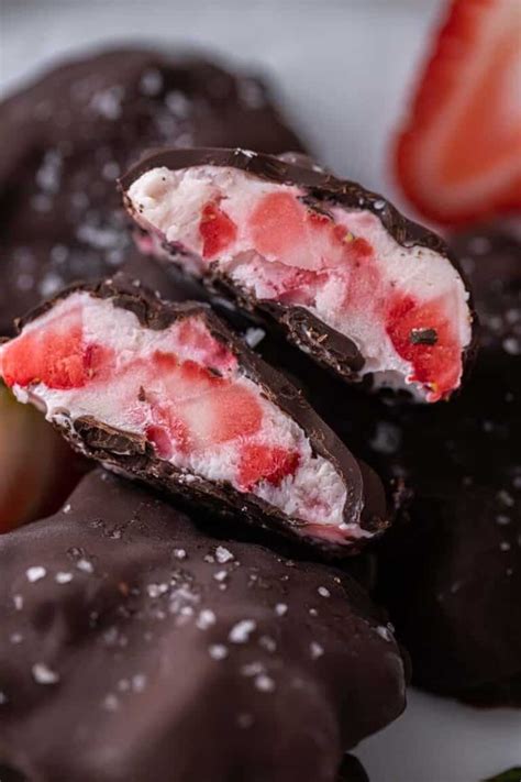 Viral Chocolate Strawberry Yogurt Clusters Lifestyle Of A Foodie