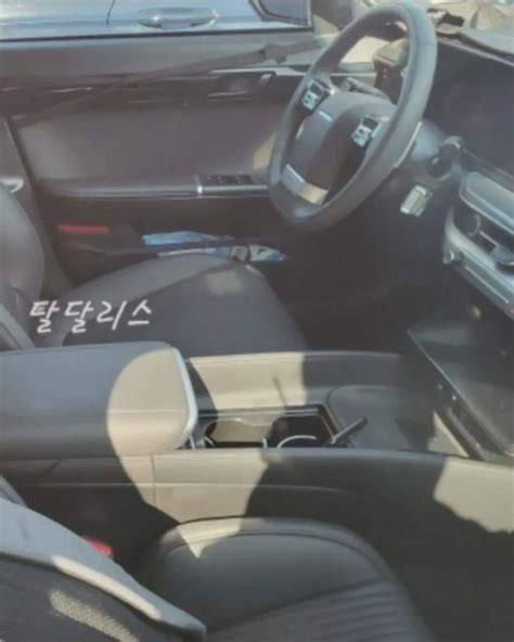 7th Gen Hyundai Grandeur Interior Leaked - Korean Car Blog