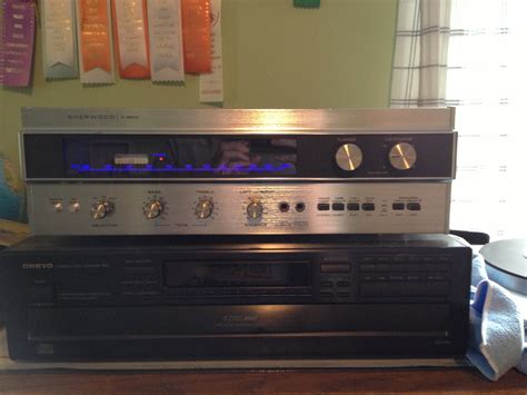 DIY Hi-Fi: Vintage Receiver Repair and Modification : 6 Steps - Instructables