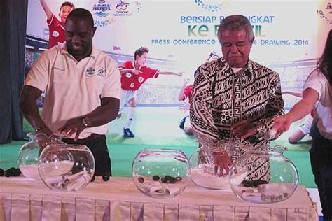 Ketum PSSI Minta Stadion Jayapura Berbenah Jelang PON 2020 Satu Harapan