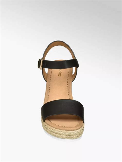 Buy Ladies Wedges Deichmann