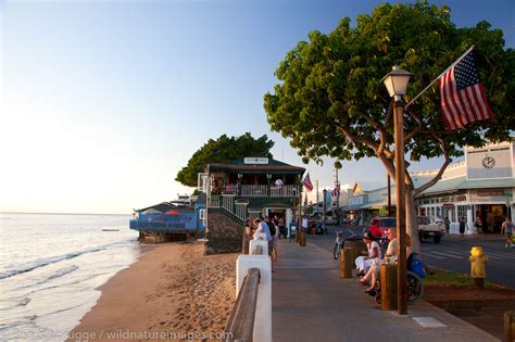 Lahaina, Maui, Hawaii | Photos by Ron Niebrugge