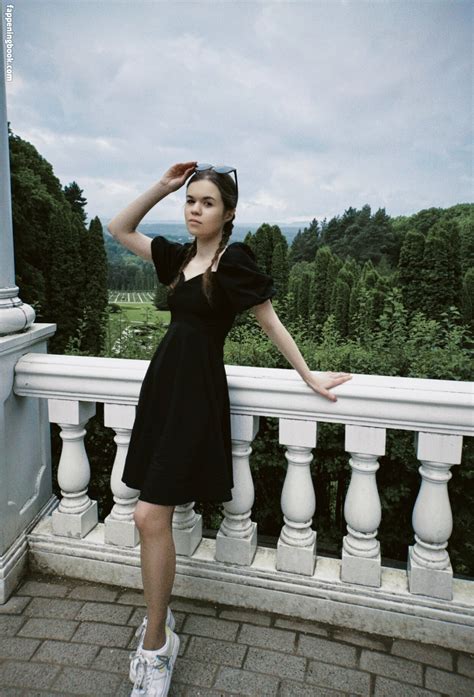 Muzaavangarda Katya Nude OnlyFans Leaks Fappening FappeningBook