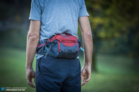 EVOC HIP PACK PRO 3l On Review Our Best In Test ENDURO