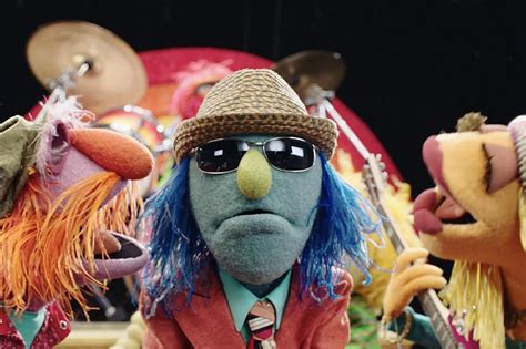 Watch The Muppets Cover Electric Light Orchestras Mr Blue Sky