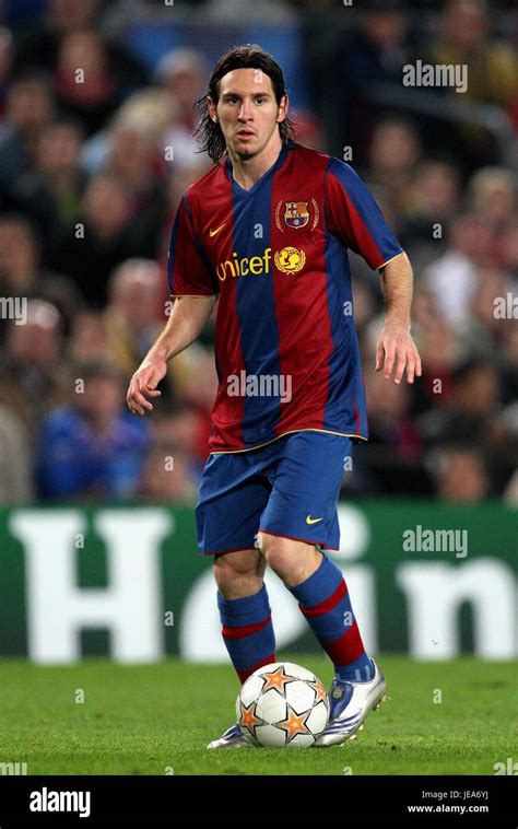 messi  lionel messi legendary moments unforgettable achievements
