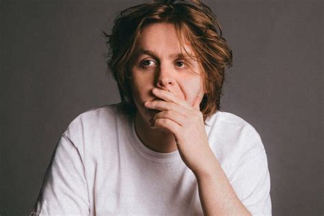 Best Lewis Capaldi Songs of All Time - Top 10 Tracks