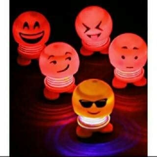 Jual Boneka Per Emoticon Emoji Goyang Kepala Led Nyala Shopee Indonesia