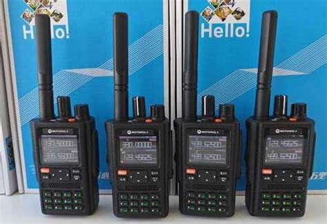 Рация мощная Motorola GP-UV650 комплект 4 штуки Москва | Мобильные ...