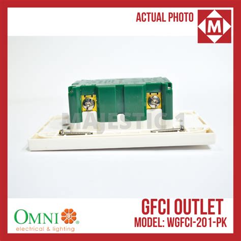 Omni Gfci Outlet Duplex Safety Outlet A V Wgfci Dgfci