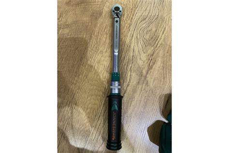 Динамометрический ключ Jonnesway T27010N 1/4"DR, 2-10 Нм 049786 ...