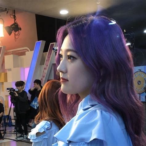 Choerry Purple Hair Lq Icon Loona Low Quality Icons Cool Girl My Girl Silly Girls Eye Circles