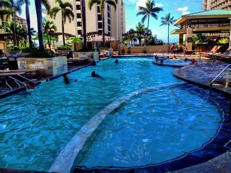 Embassy Suites Waikiki, Honolulu Review