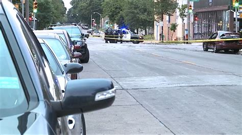 Milwaukee Police Investigate Fatal Crash At 11th And Mitchell On Citys